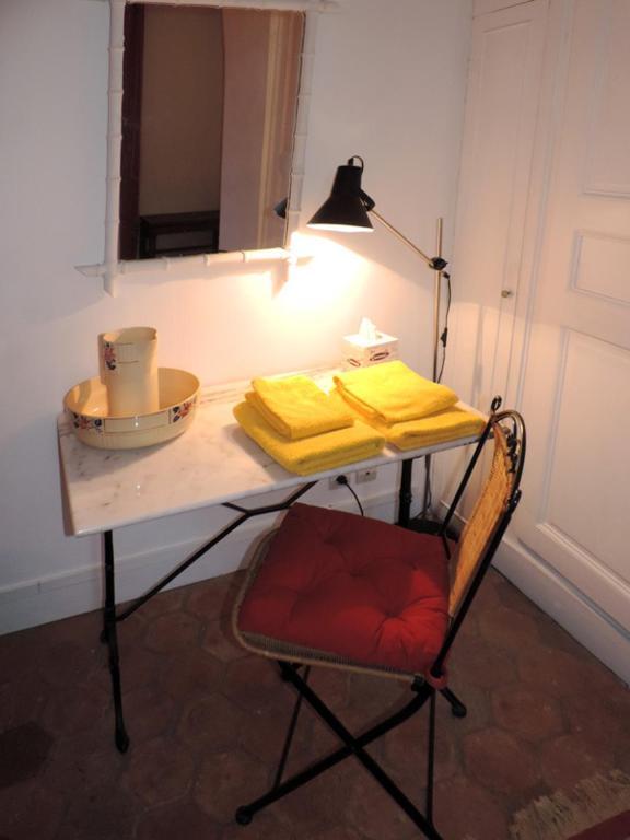Chambre D'Hotes Rue Des Fougeres Bed & Breakfast Louviers Eksteriør bilde